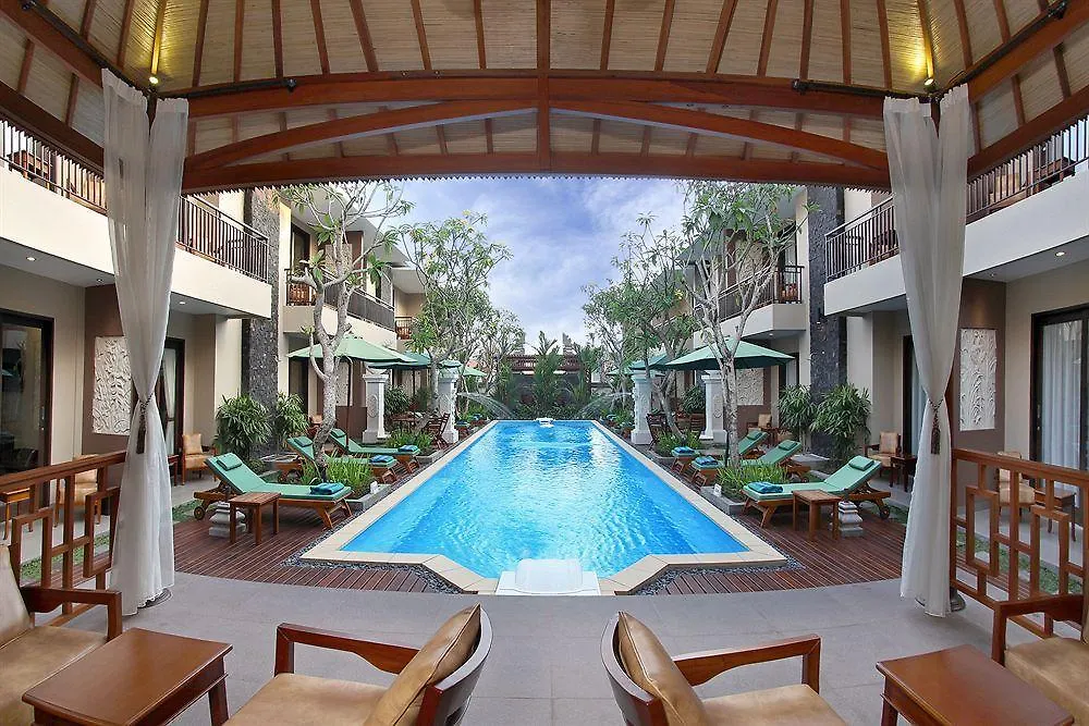 D'Penjor Seminyak Hotel